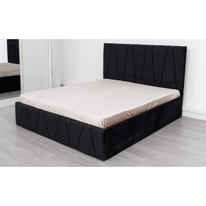 Pat Eric Negru tapitat...